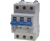  Выключатель SV-49053-10-B автоматический СВЕТОЗАР 3-полюсный, 10 A, "B", откл. сп. 6 кА, 400 В