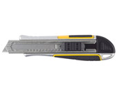 Нож 09146 STAYER "PROFI" обрезиненная рукоятка Super Grip,метал. корпус,автостоп,допфиксатор,кассета